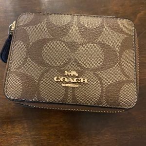 Coach Weekly Pill Case